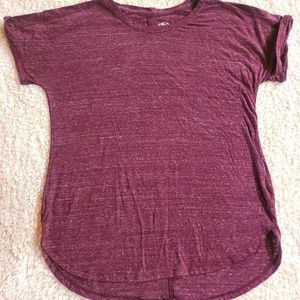 Athletic works t- shirt| Size M